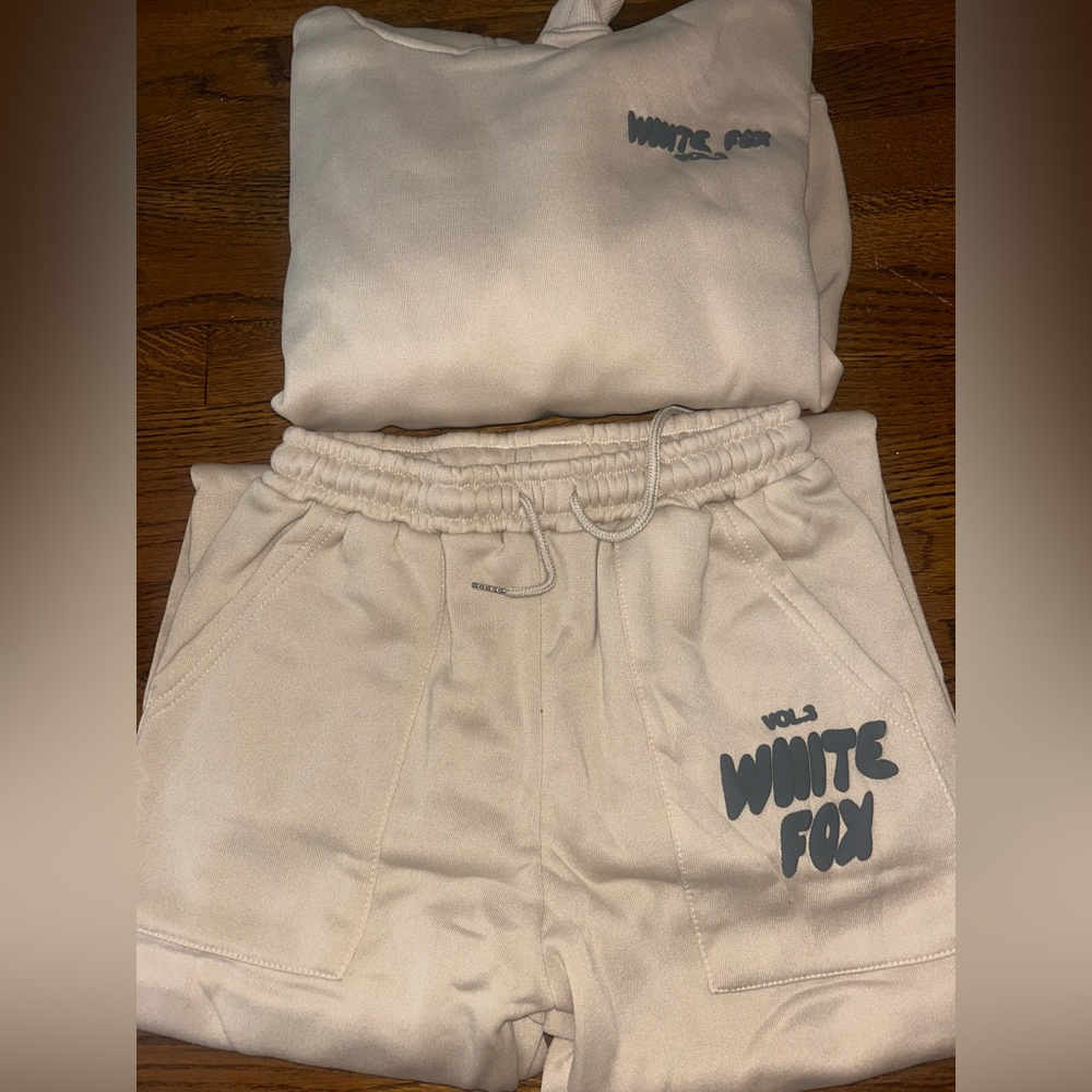 White Fox Boutique Cream Joggers and Sweatpants set